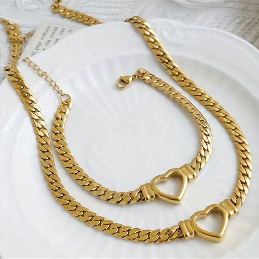 BOGO Sale 2 x $20 
Stainless Steel Set with Gold 18k coat
